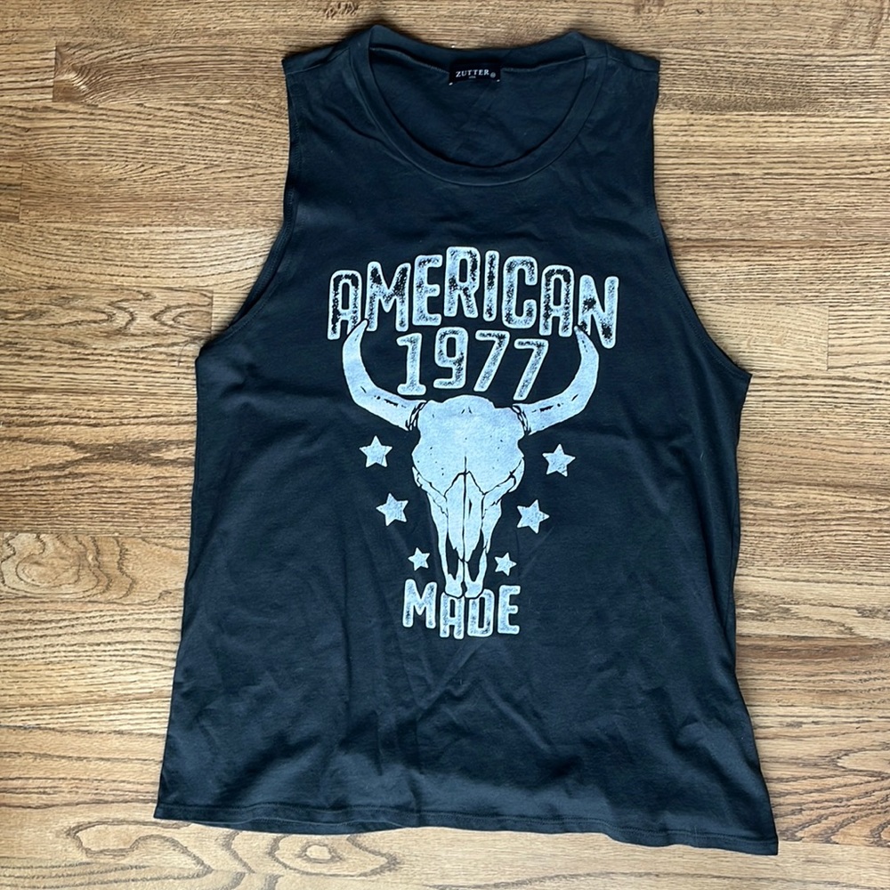 Apricot Lane- American 1977 Black Vintage Boho Bullhead Skull Graphic Tank Top
